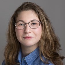 Charlotte Kahan headshot